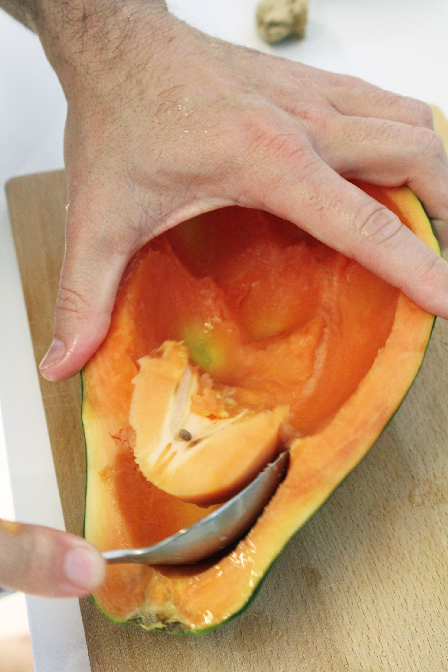 Supergezonde smoothie met papaya, venkel, limoen &amp; gember