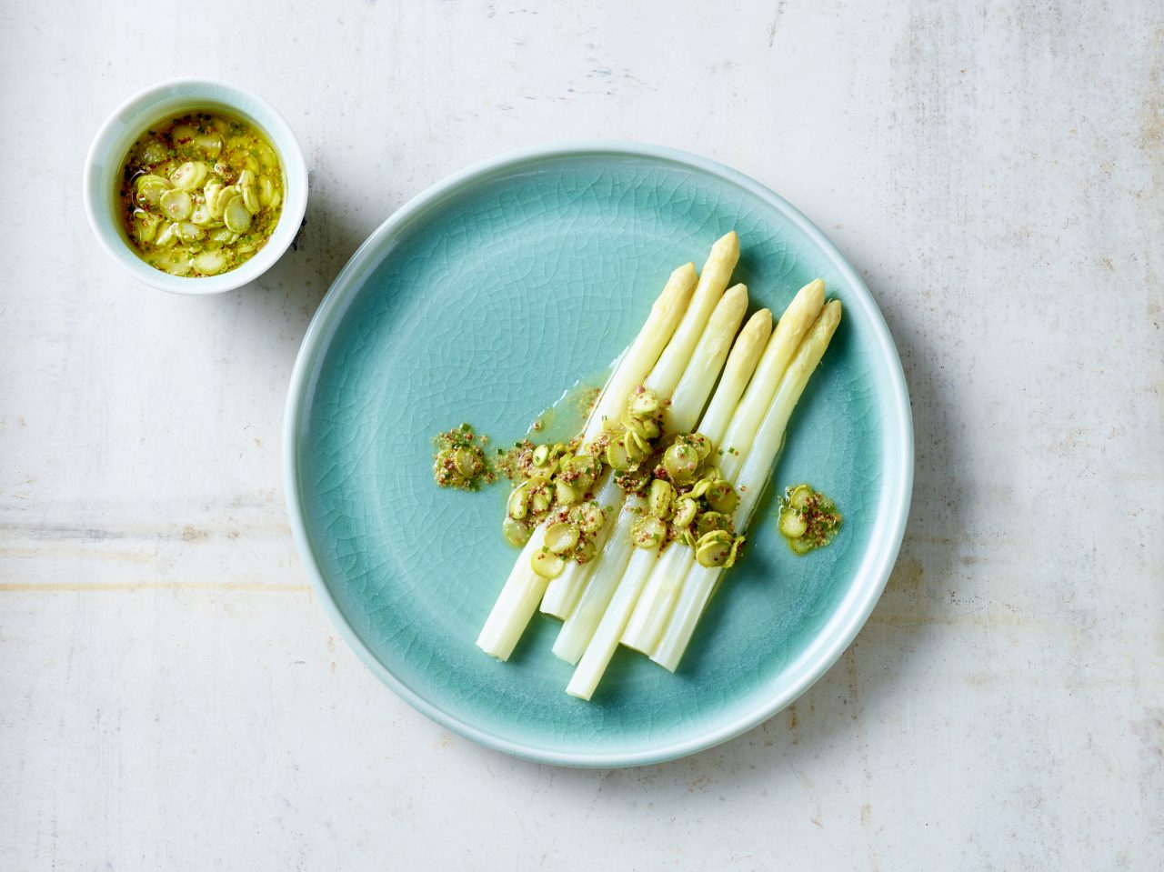 Onze asperges zijn plots veel duurder aan het worden...