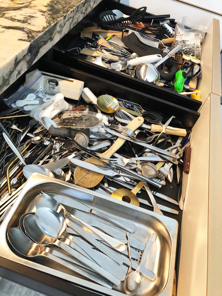 Eindelijk orde in de chaos van mijn keukenkasten