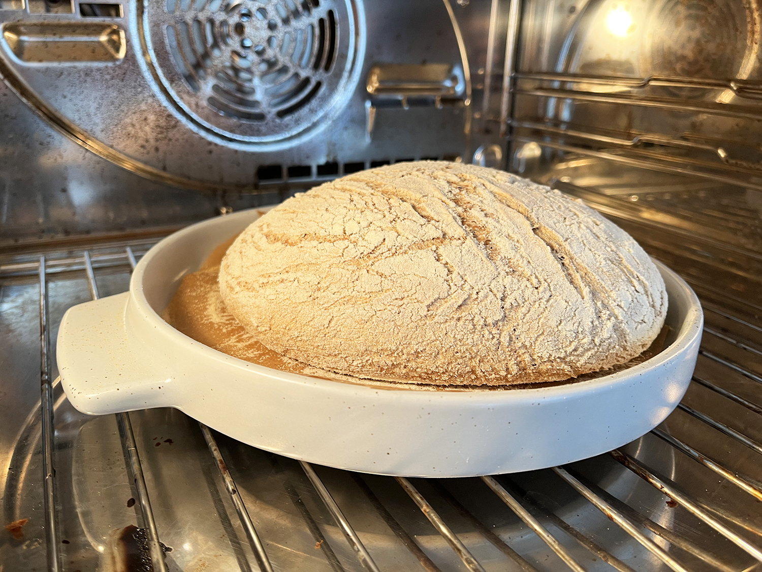 Zelf brood bakken met de broodmengkom van KitchenAid #advertentie