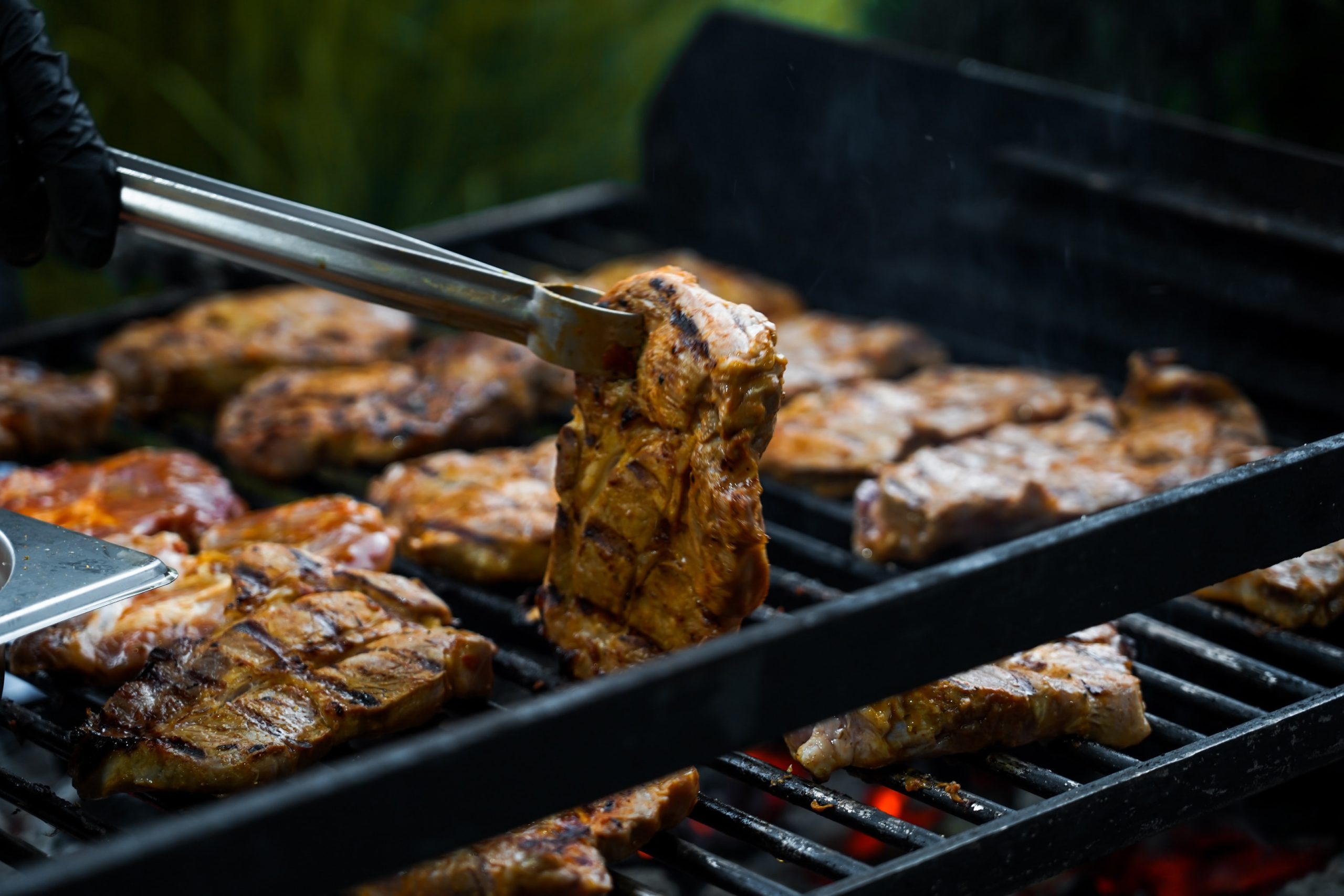 Slimme truc om vlees voor de BBQ malser te maken
